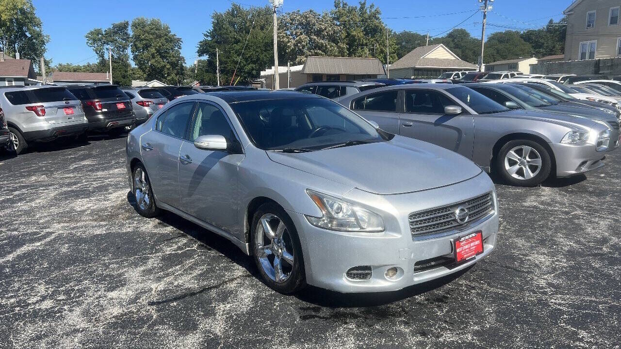 2009 NISSAN Maxima