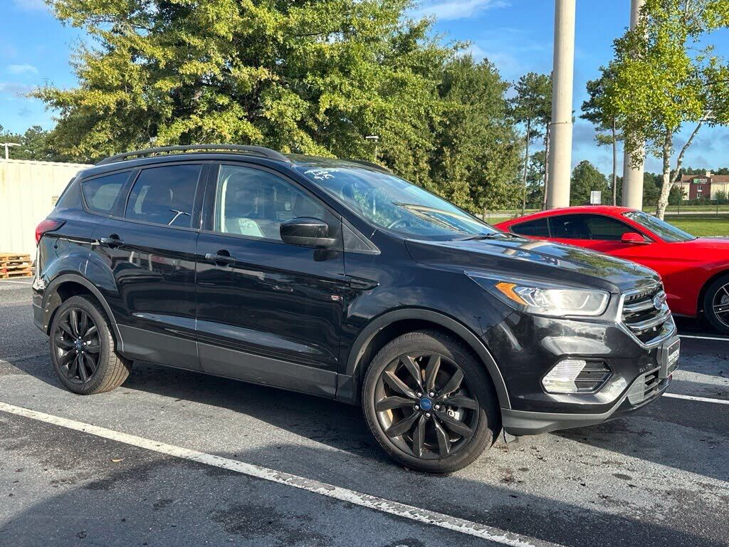 2019 FORD Escape