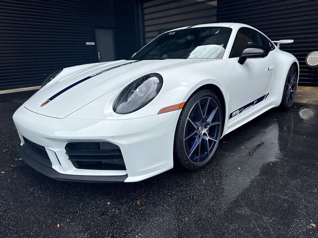 2026 PORSCHE 911