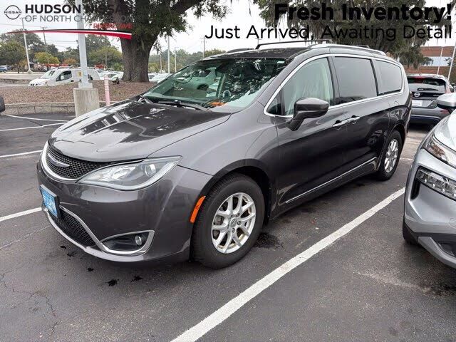 2020 CHRYSLER Pacifica