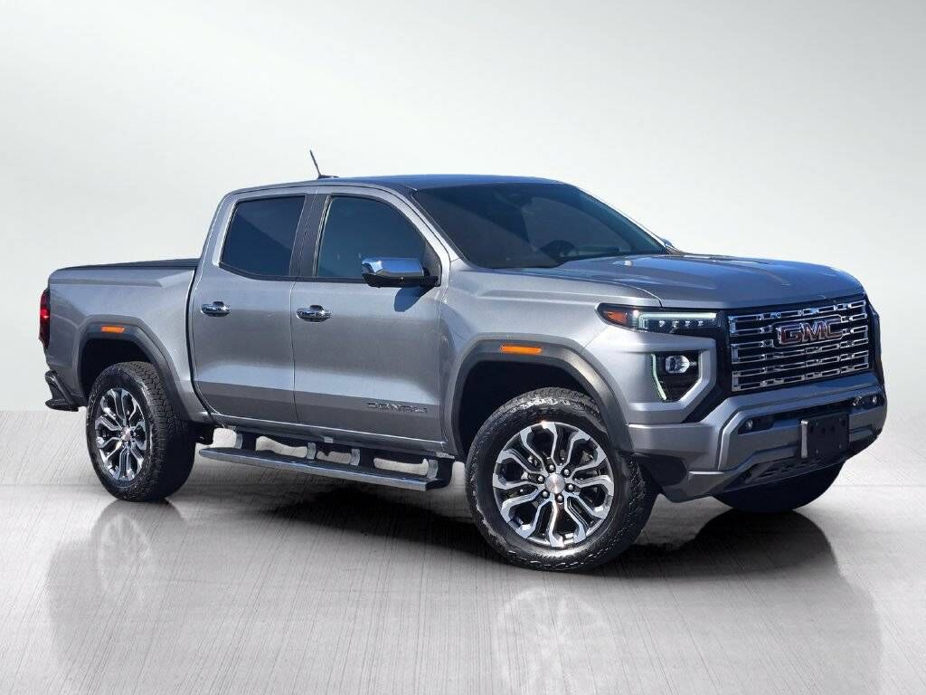 2024 GMC Canyon