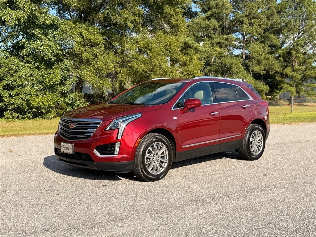2017 CADILLAC XT5
