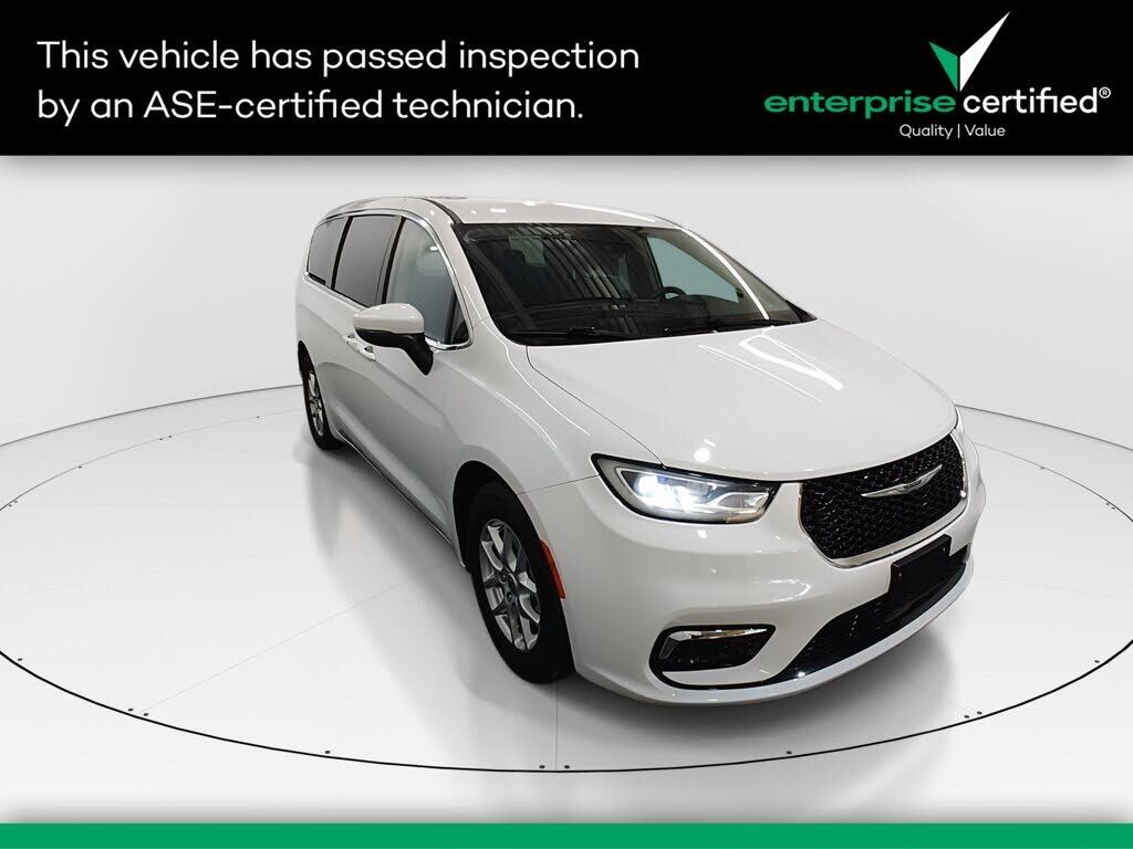 2023 CHRYSLER Pacifica
