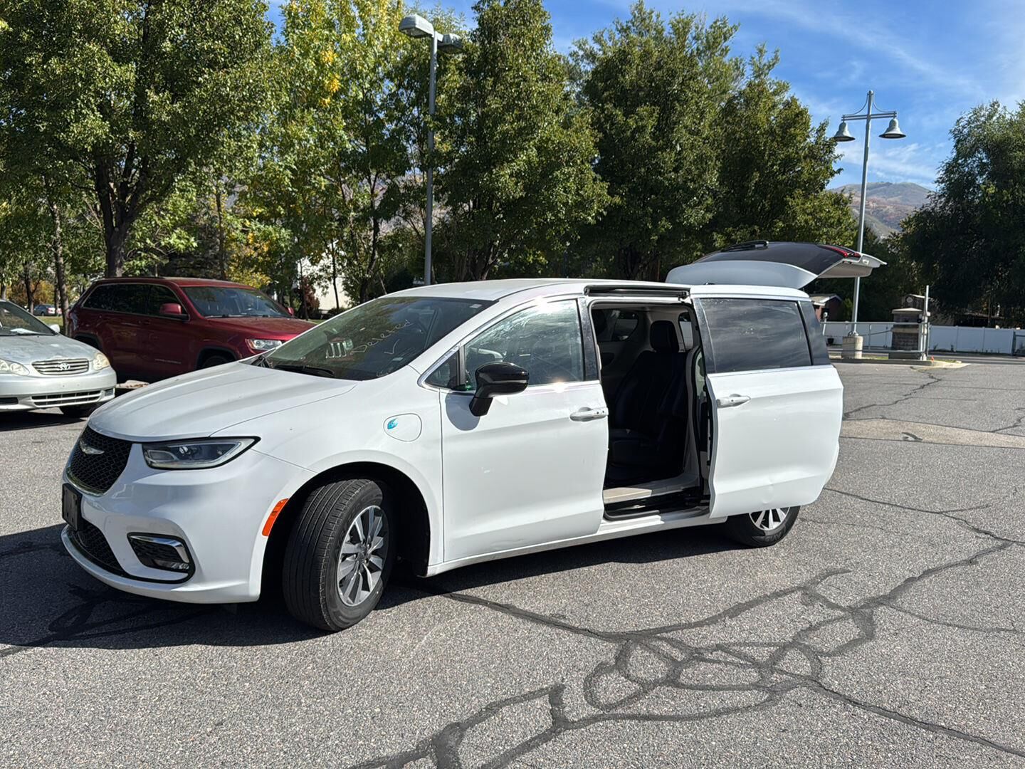 2024 CHRYSLER Pacifica