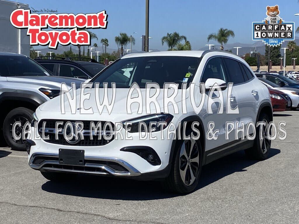 2025 MERCEDES-BENZ GLA-Class