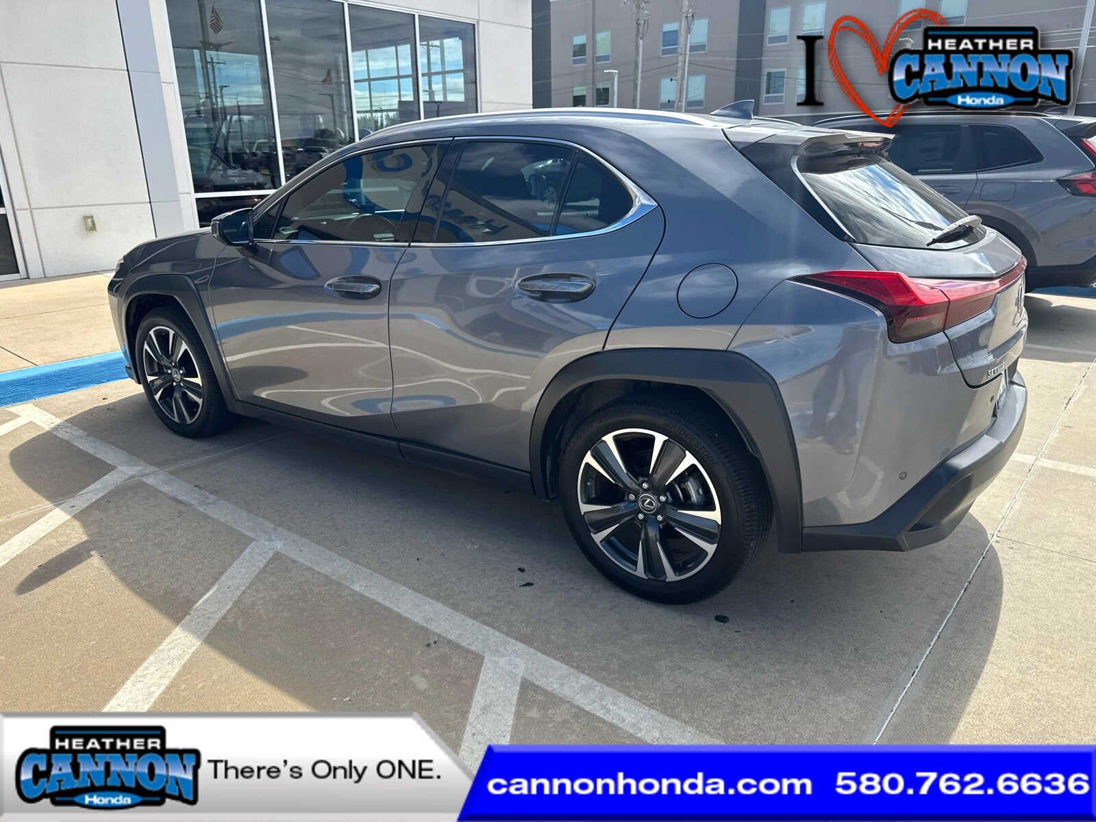 2021 LEXUS UX