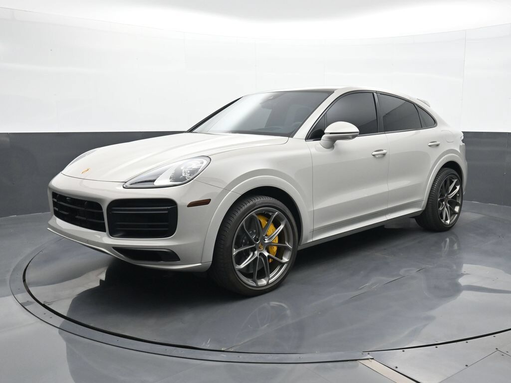 2021 PORSCHE Cayenne