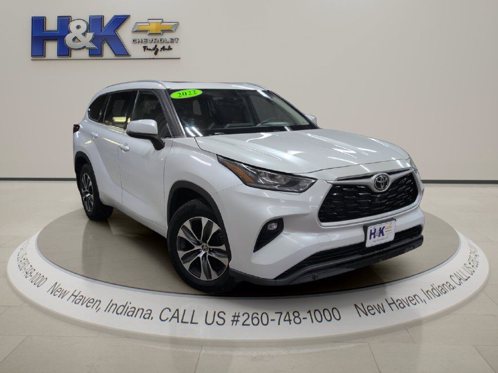 2022 TOYOTA Highlander