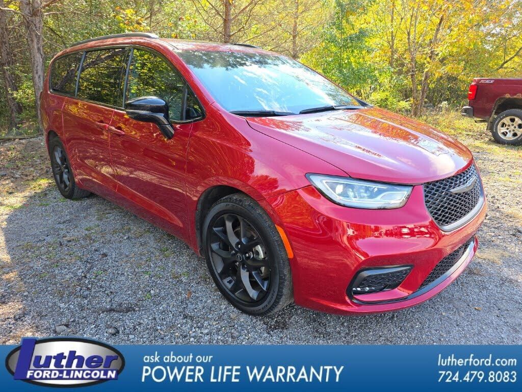 2025 CHRYSLER Pacifica