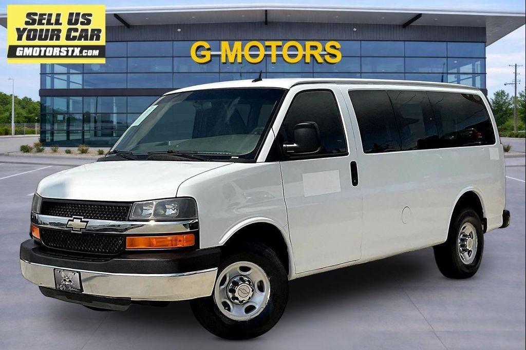 2015 CHEVROLET Express