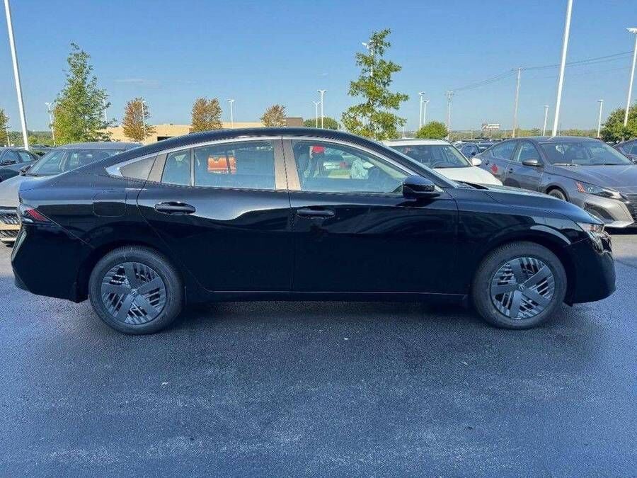 2027 NISSAN Sentra