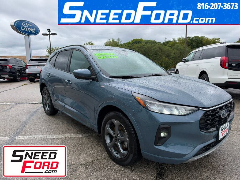 2023 FORD Escape