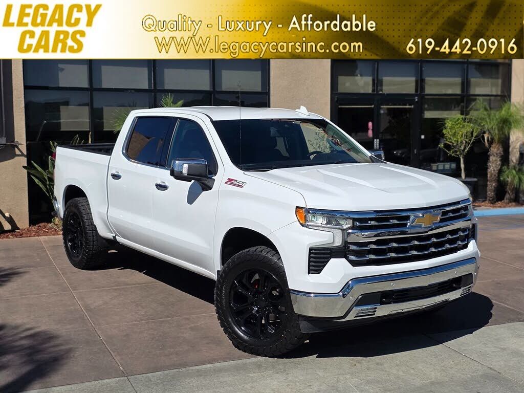 2024 CHEVROLET Silverado