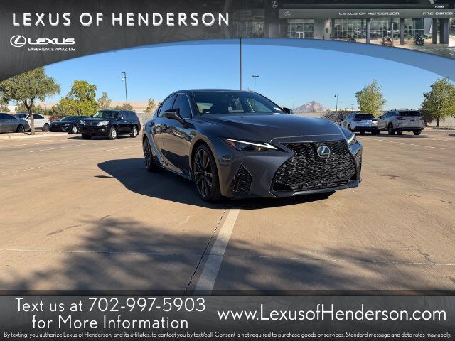 2023 LEXUS IS