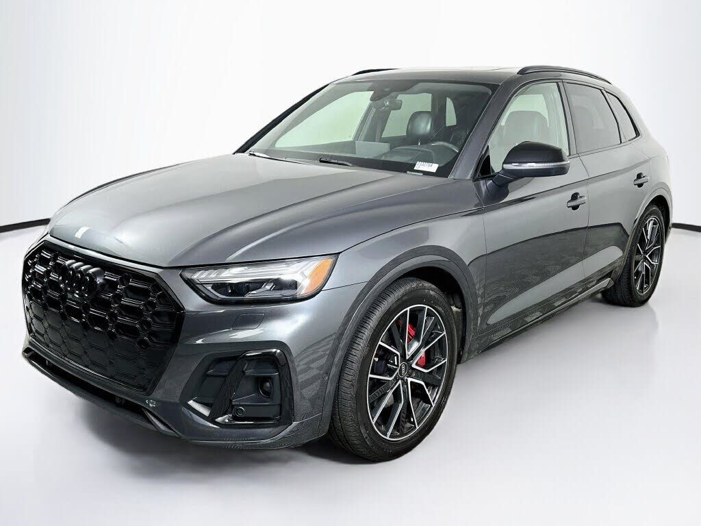 2022 AUDI SQ5