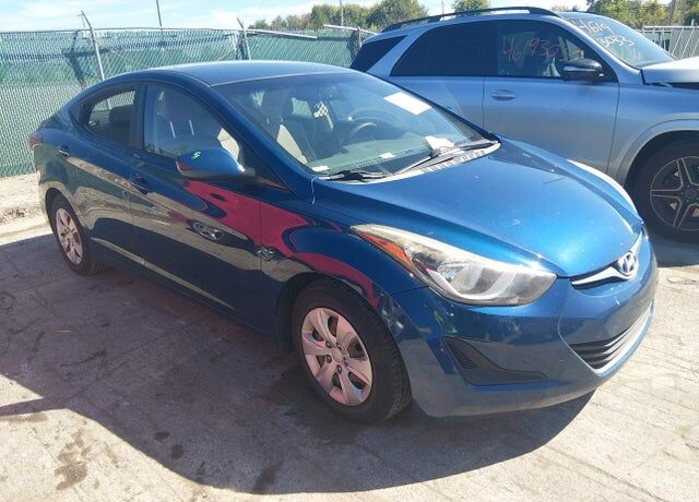 2016 HYUNDAI Elantra