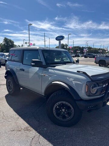 2022 FORD Bronco