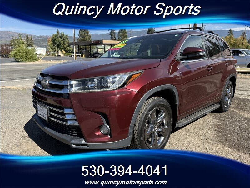2017 TOYOTA Highlander