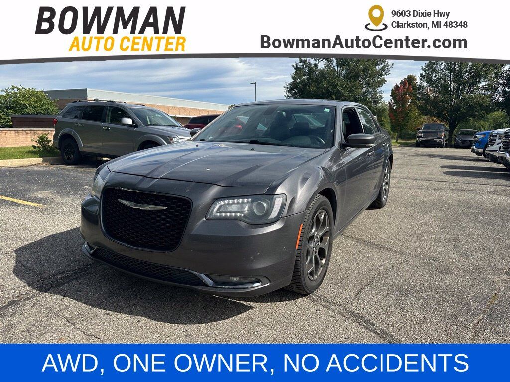 2016 CHRYSLER 300