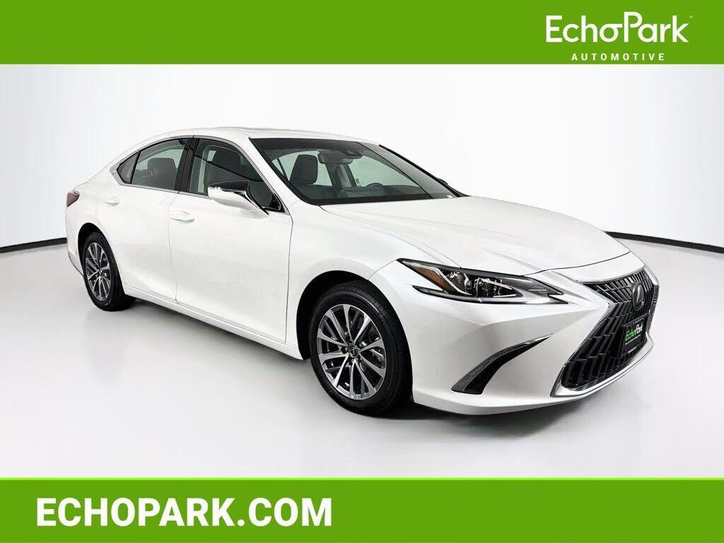 2024 LEXUS ES