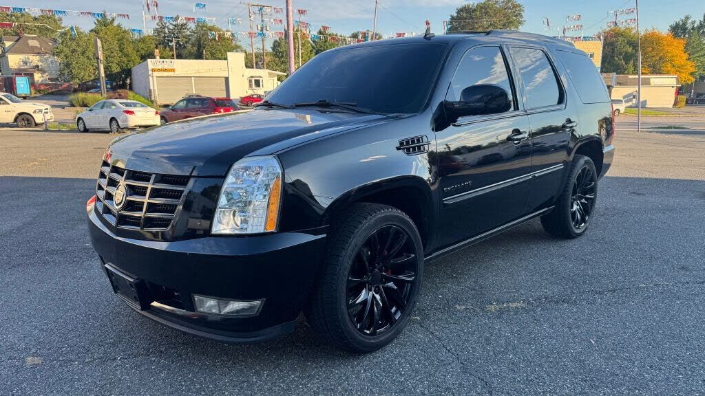2012 CADILLAC Escalade