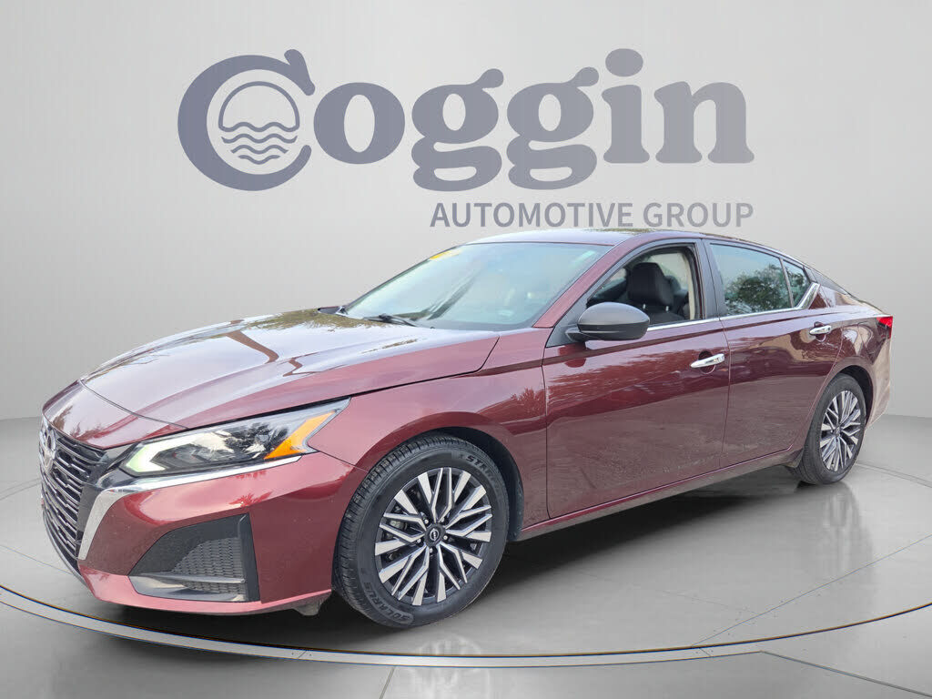 2025 NISSAN Altima