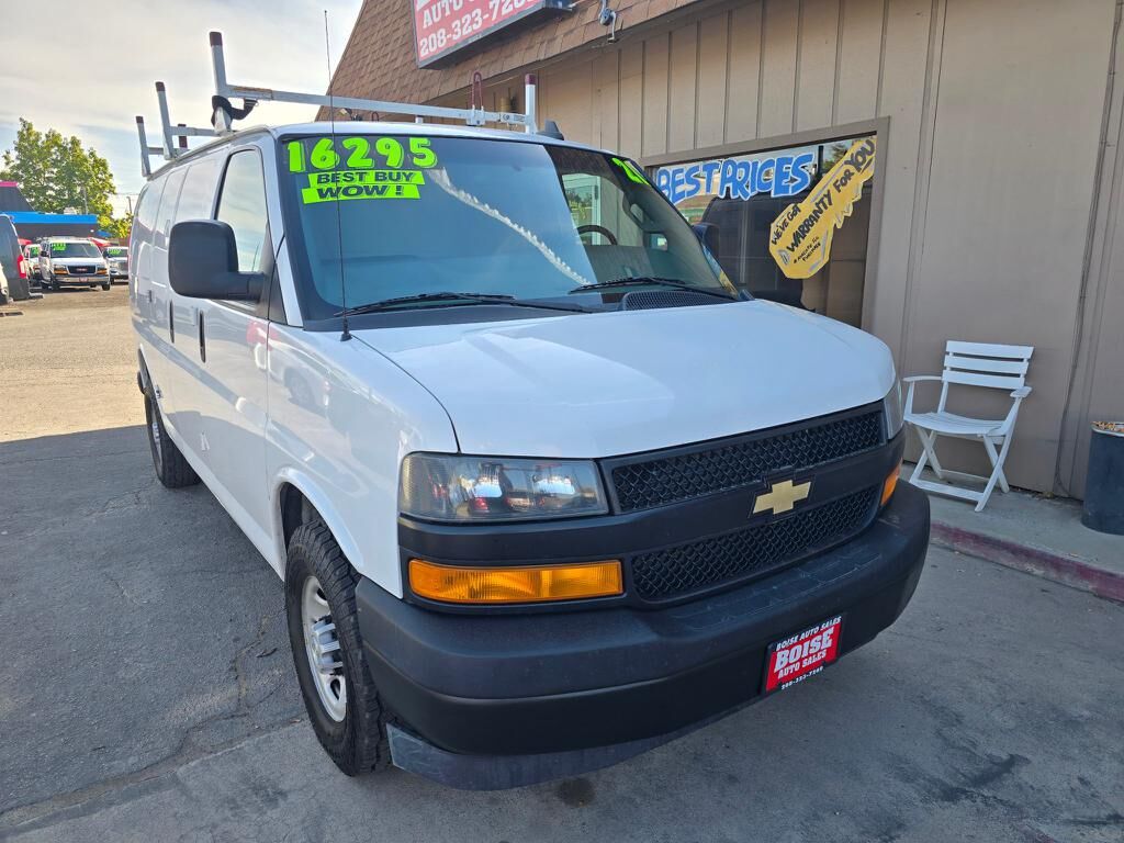 2021 CHEVROLET Express