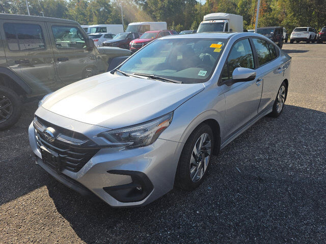 2024 SUBARU Legacy