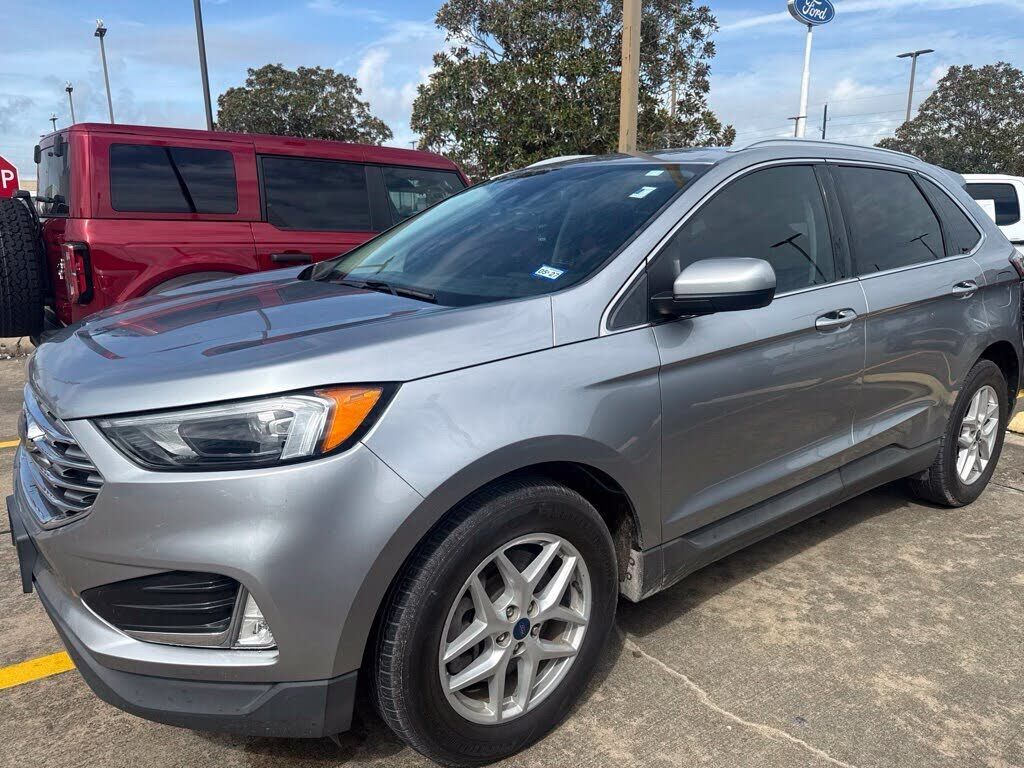 2022 FORD Edge