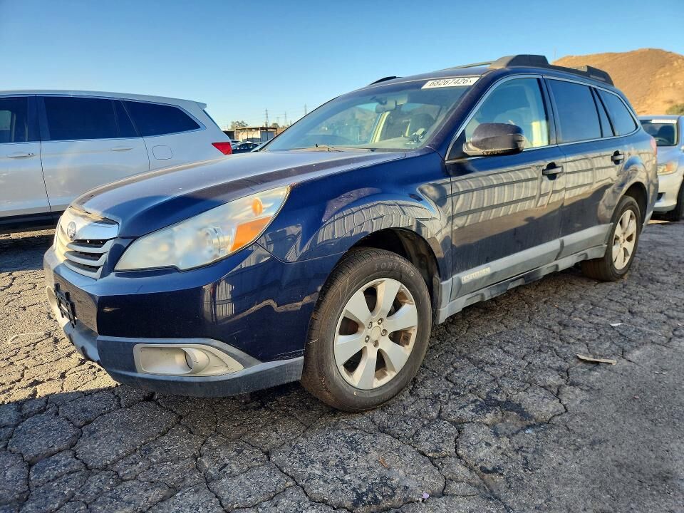 2012 SUBARU Outback