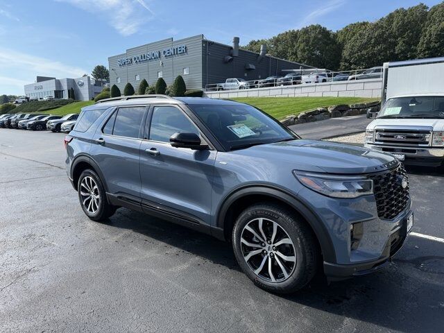 2027 FORD Explorer