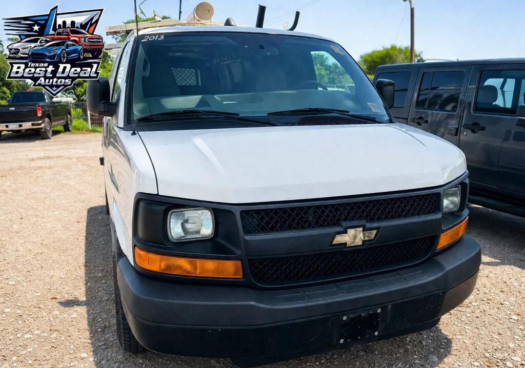 2013 CHEVROLET Express