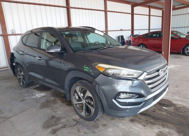 2017 HYUNDAI Tucson