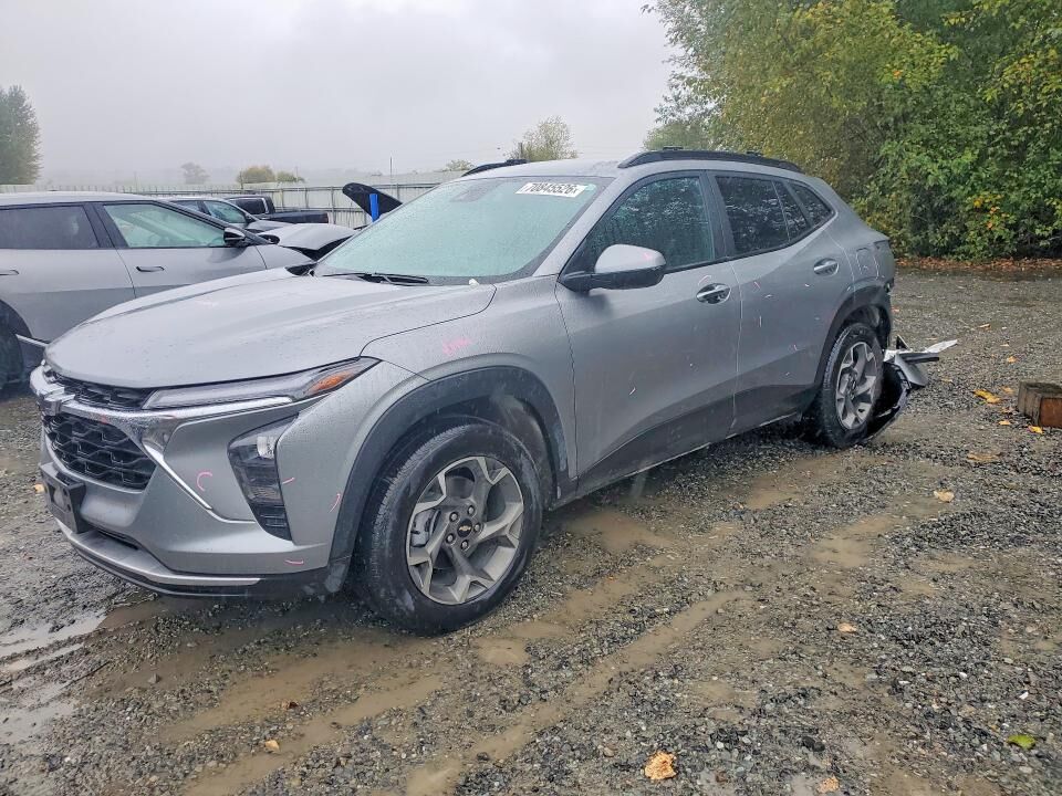 2024 CHEVROLET Trax