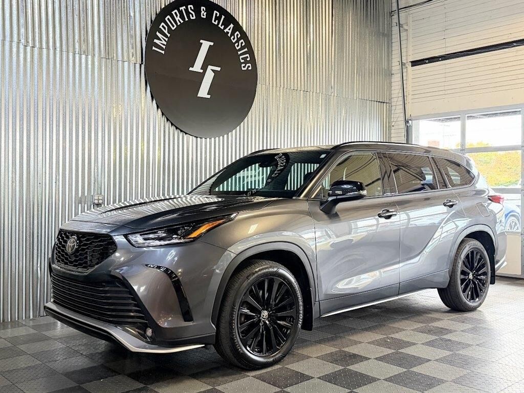 2023 TOYOTA Highlander