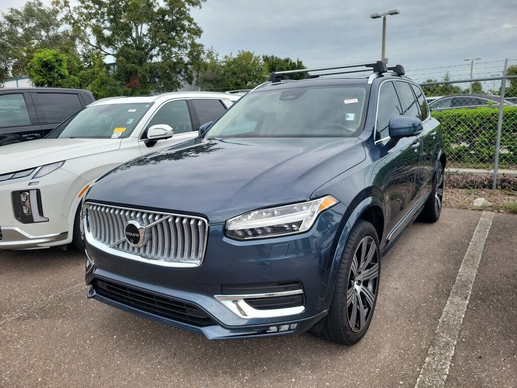 2025 VOLVO XC90
