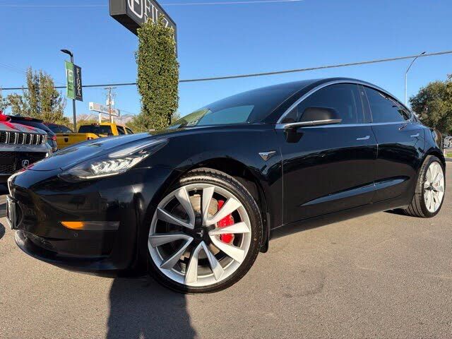 2019 TESLA Model 3