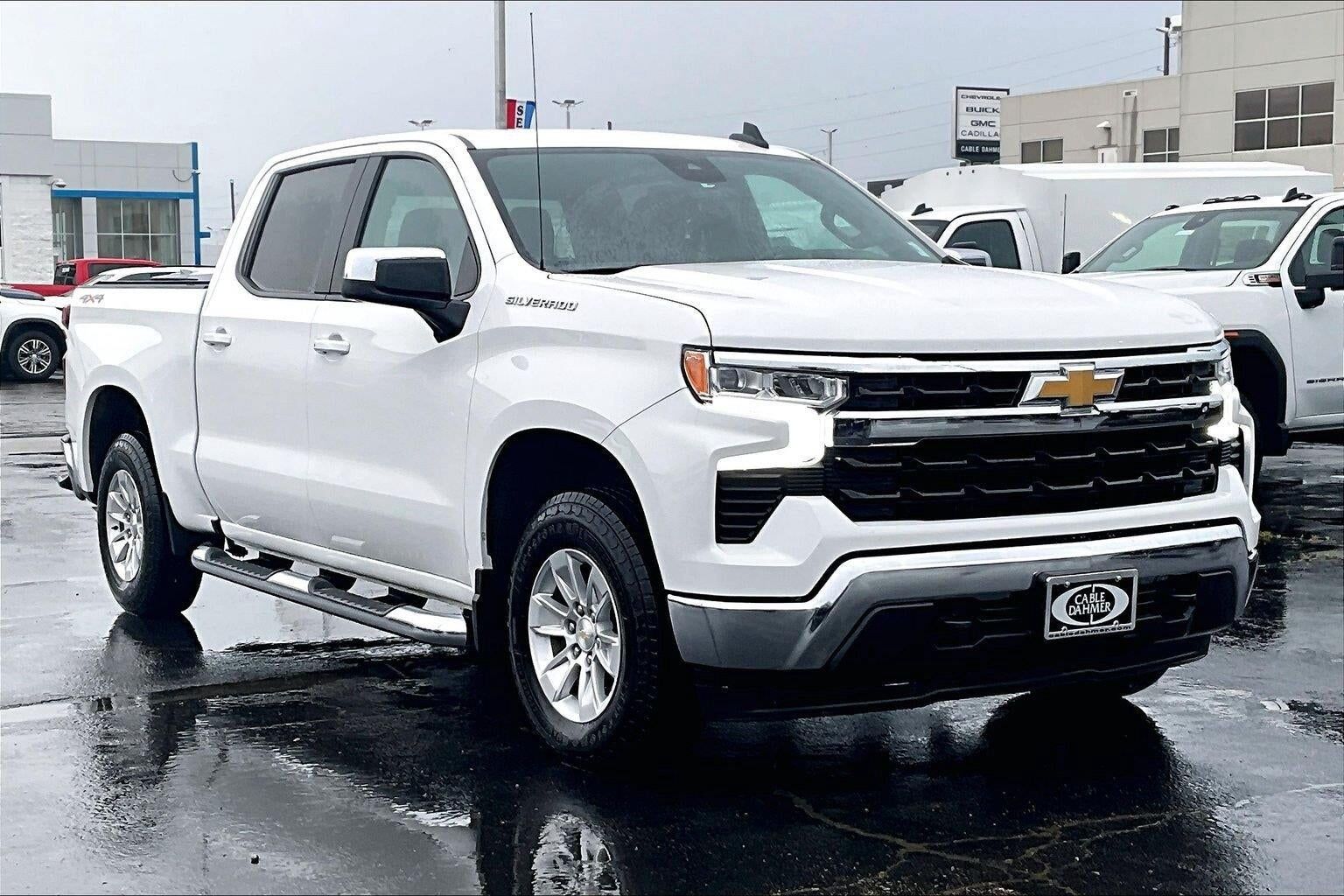2024 CHEVROLET Silverado