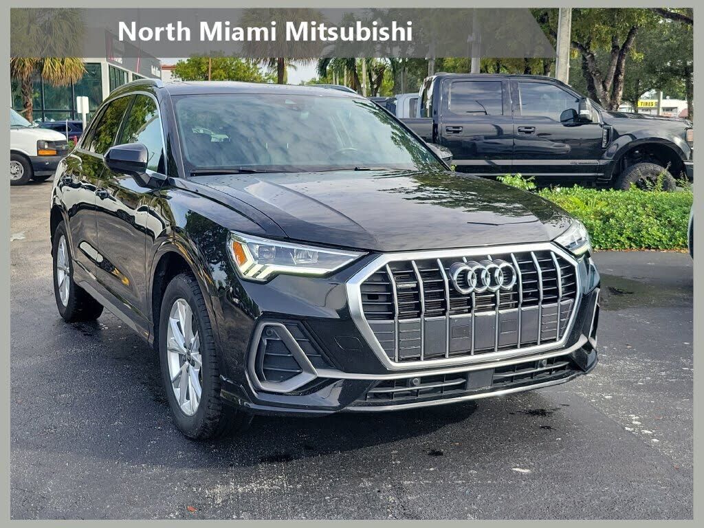 2025 AUDI Q3