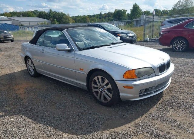 2003 BMW 3 Series
