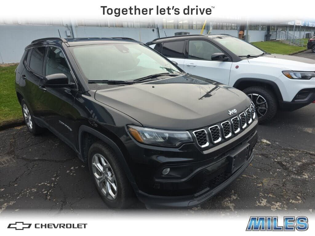 2024 JEEP Compass