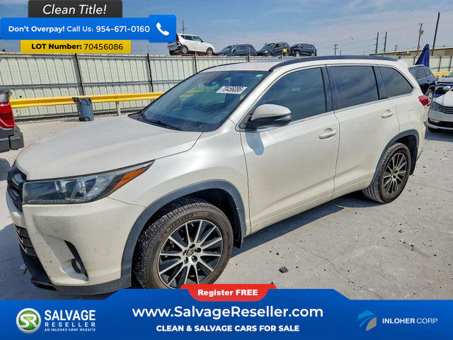 2017 TOYOTA Highlander
