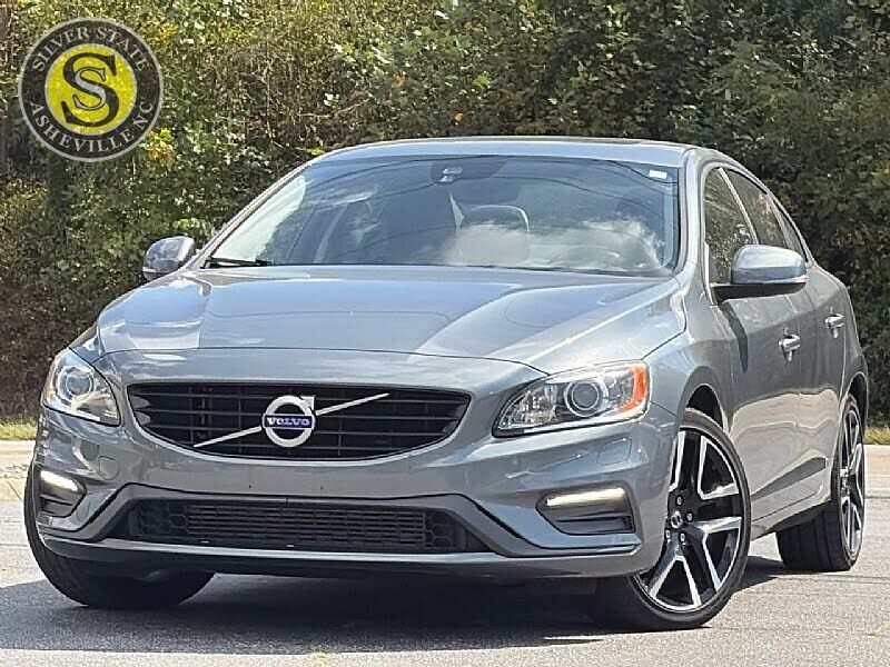 2018 VOLVO S60