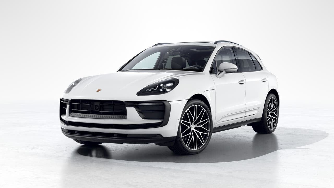 2024 PORSCHE Macan