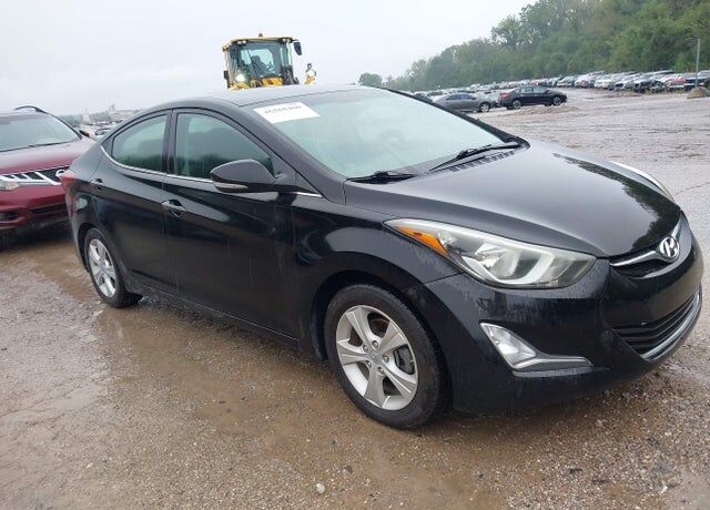 2016 HYUNDAI Elantra