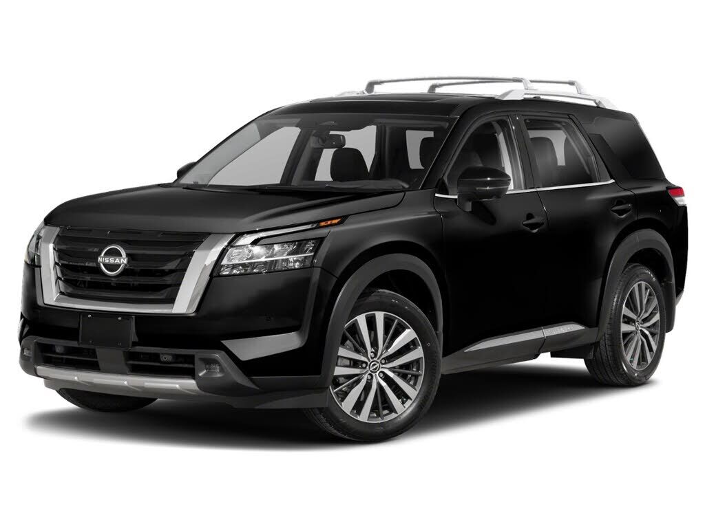 2022 NISSAN Pathfinder
