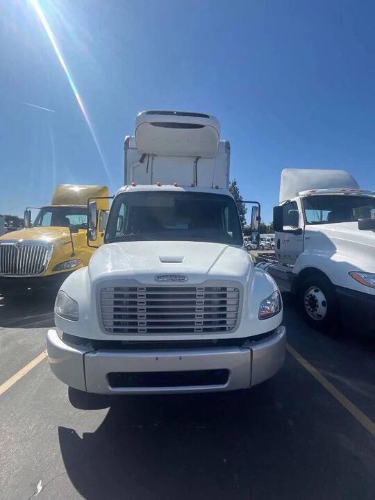 2018 FREIGHTLINER M2