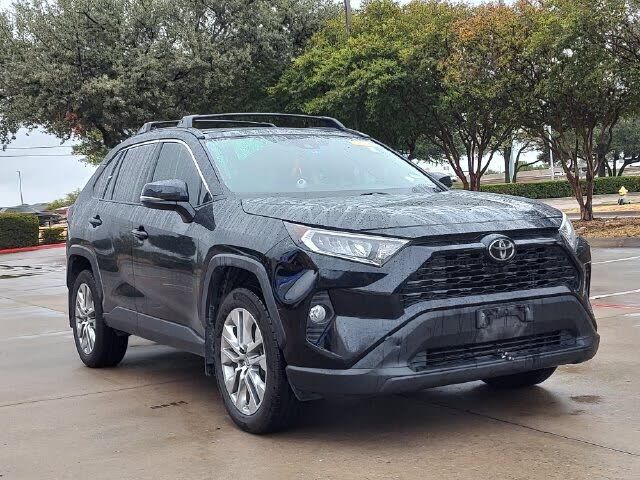 2019 TOYOTA RAV4
