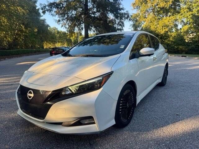2023 NISSAN Leaf