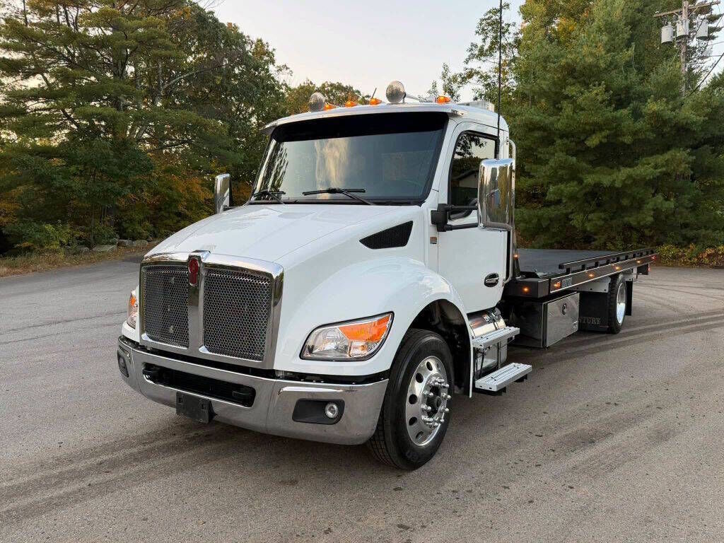 2024 KENWORTH T280